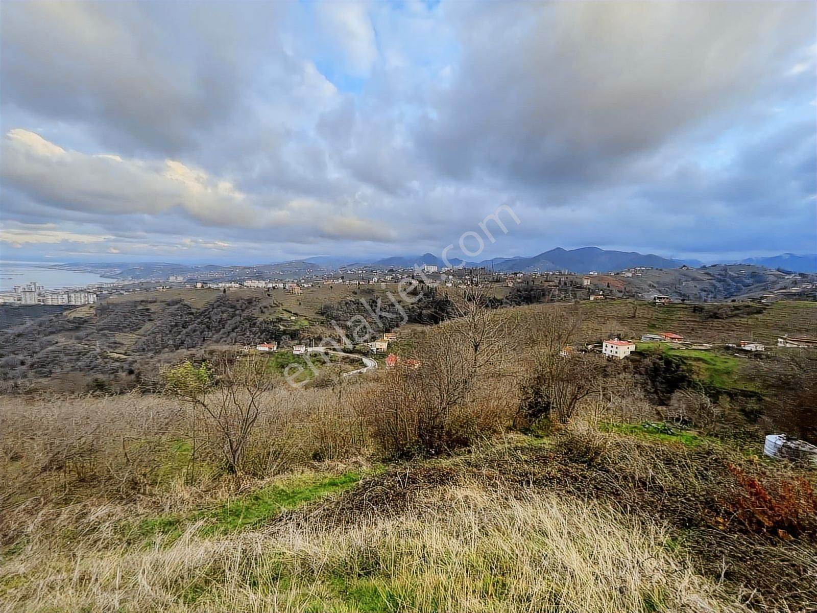 Altın Emlak Trabzon Yalıncakta Satılık Fırsat Arsa - Görsel 20