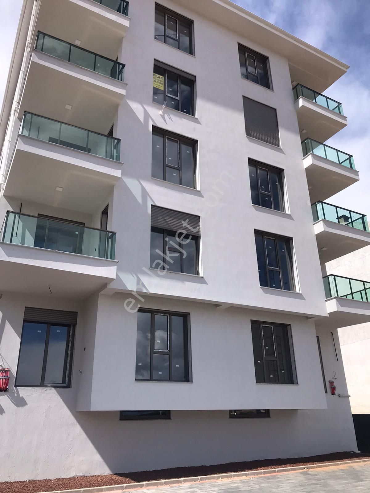 Kaan Emlaktan Yenişafak Ta Lüks Ara Kat Daire - Görsel 3