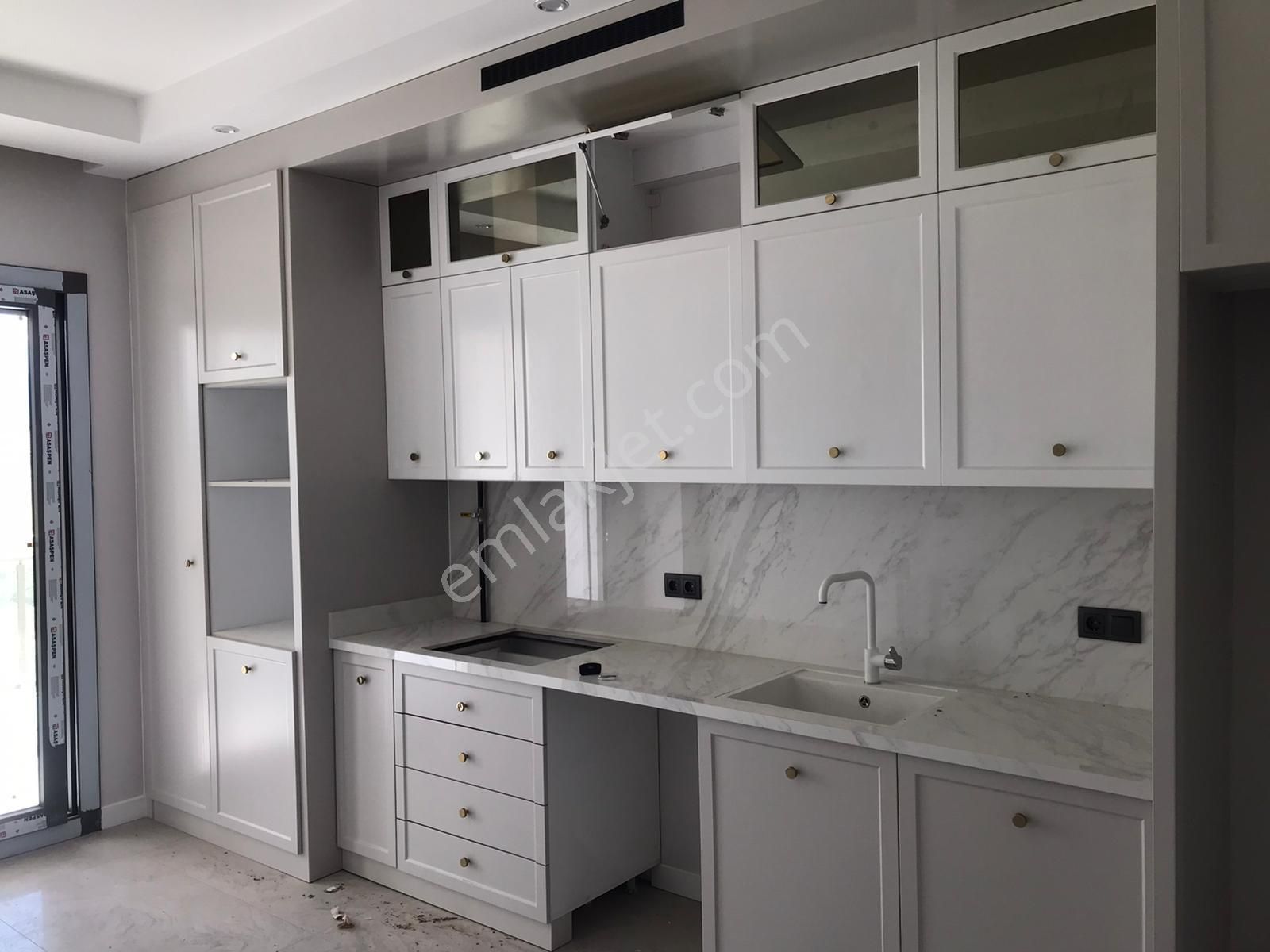 Kaan Emlaktan Yenişafak Ta Lüks Ara Kat Daire