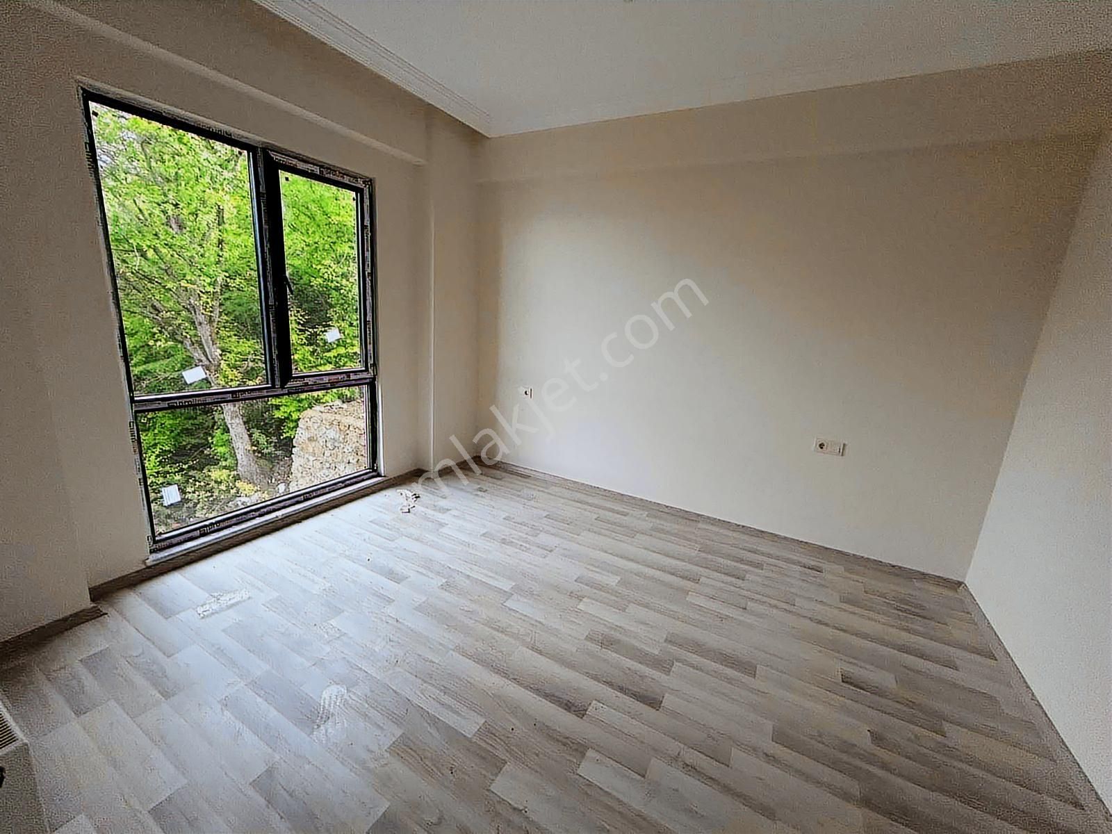 Altın Emlak Trabzon Yomrada 1+1 Satılık Daire - Görsel 3