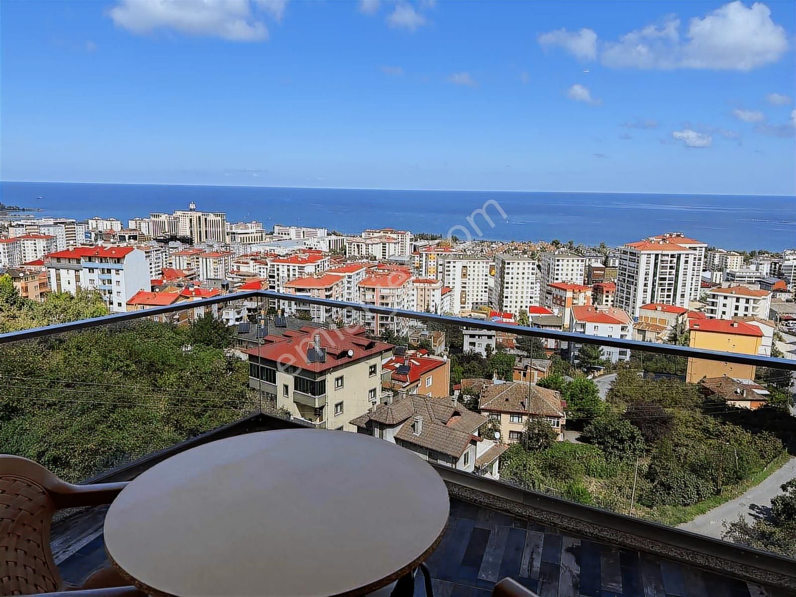 Altın Emlak Trabzon Kaşüstünde Satılık 3+1 Daire