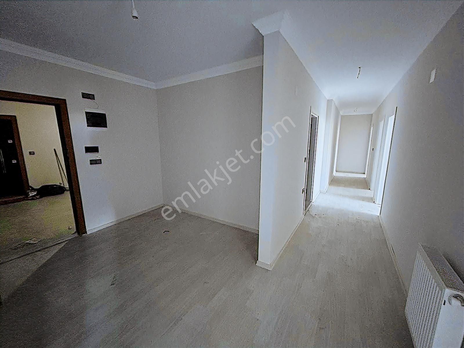 Altın Emlak Trabzonda Satılık 3+1 Fırsat Daire(takasa Uygun) - Görsel 18