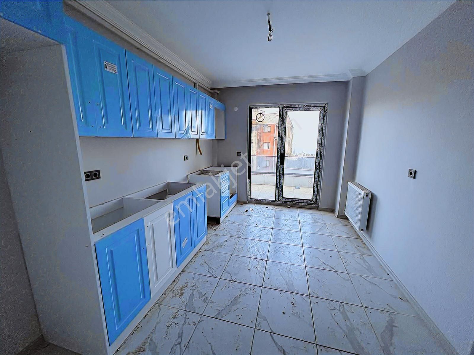 Altın Emlak Trabzonda Satılık 3+1 Fırsat Daire(takasa Uygun) - Görsel 3