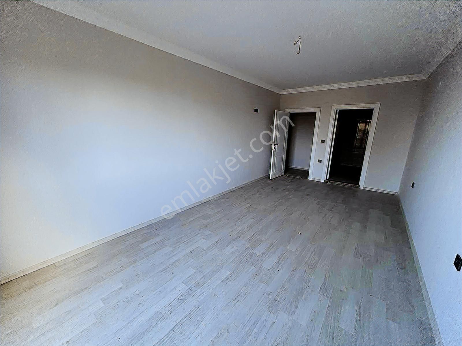 Altın Emlak Trabzonda Satılık 3+1 Fırsat Daire(takasa Uygun) - Görsel 14