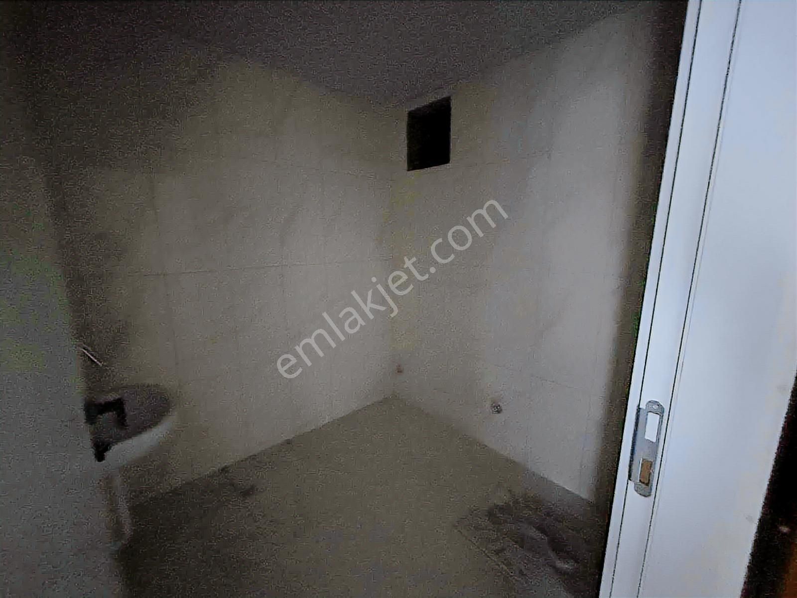 Altın Emlak Trabzonda Satılık 3+1 Fırsat Daire(takasa Uygun) - Görsel 8