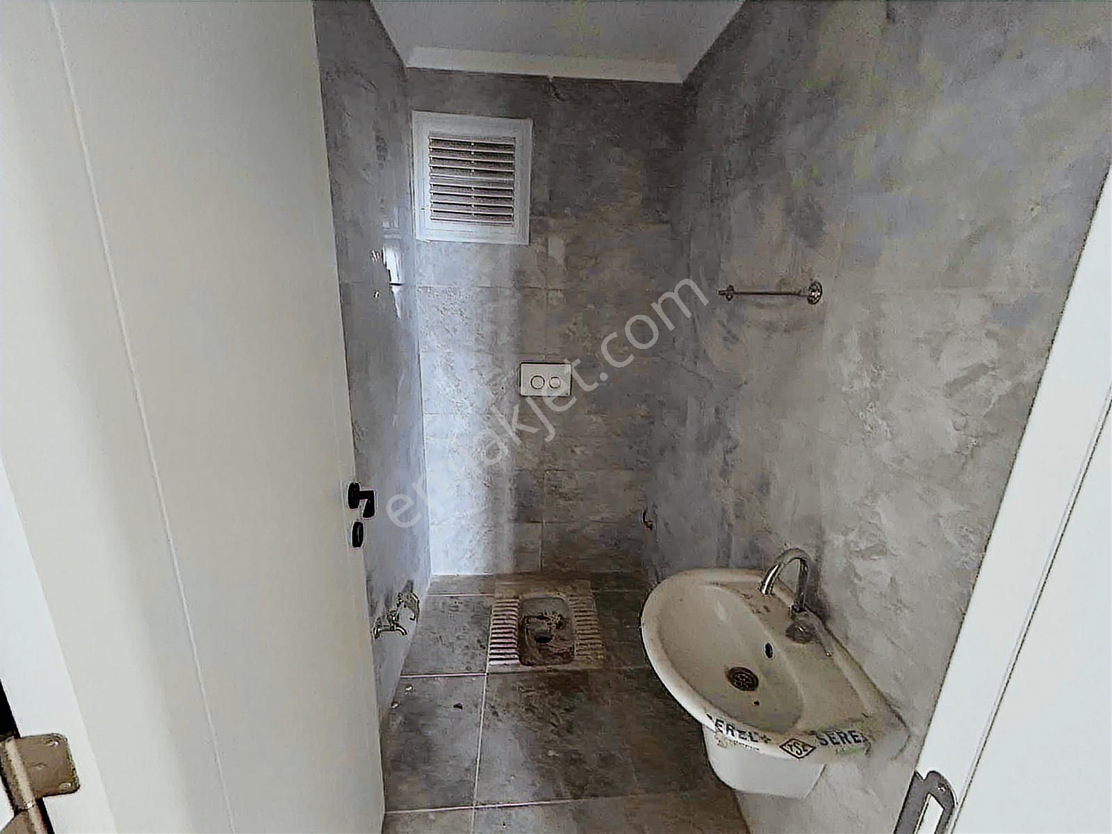 Altın Emlak Trabzon Kaşüstünde Satılık 3+1 Daire - Görsel 18