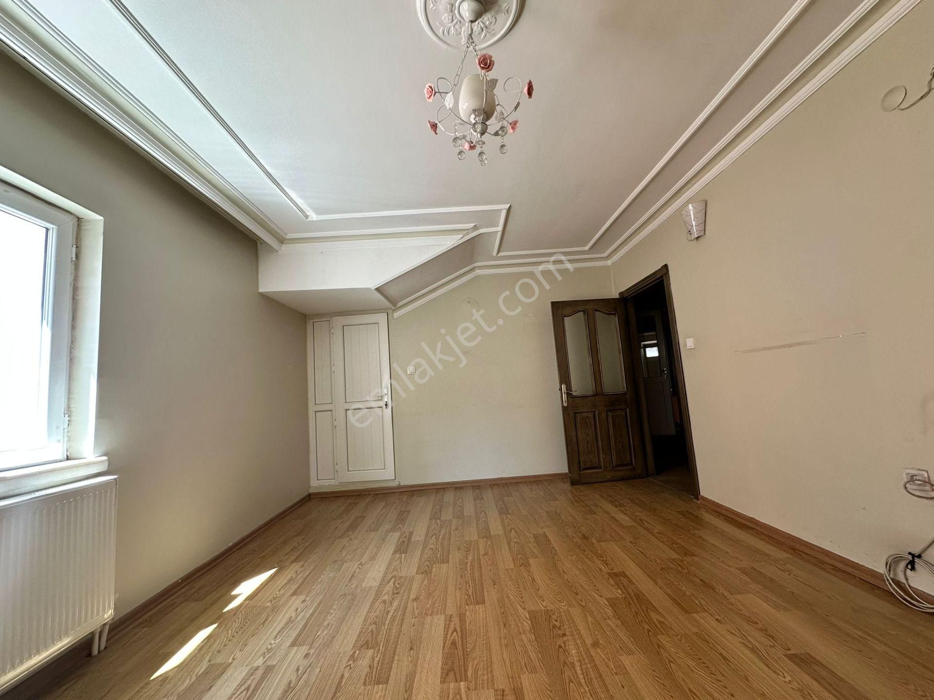 Kalecik Emlak'tan Merkez Mah'de 6+2 Park Manzaralı Dublex Daire - Görsel 9