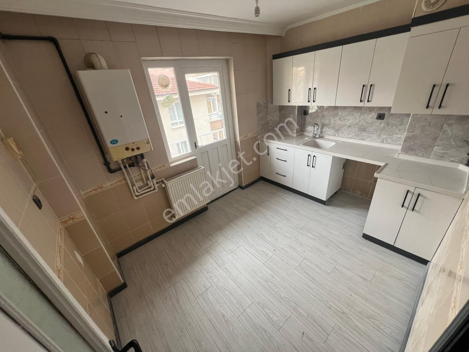 Gold Emlaktan Yayla Mah. 1.kat 3+1bağımsız Salon Çift Balkon Uygun Fiyatlı Satılık Daire - Görsel 17