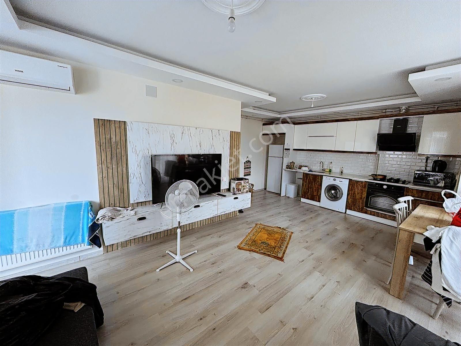 Altın Emlak Trabzon Yalıncakta Satılık 2+1 Eşyalı Daire