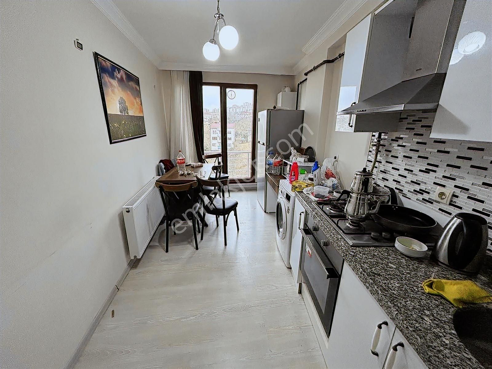 Altın Emlak Trabzon Konaklarda Eşyalı Satılık 2+0 Fırsat Daire