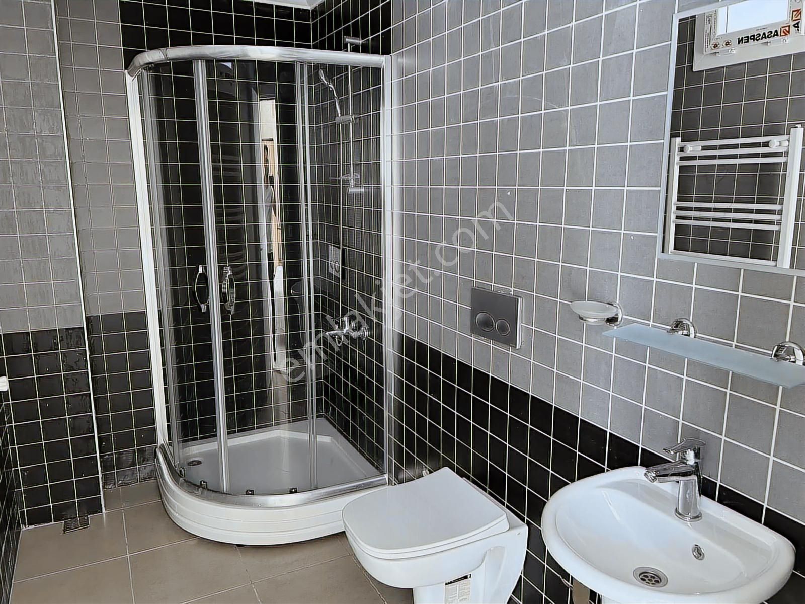 Trabzon Kaşüstünde Satılık 3+1 Fırsat Daire - Görsel 20