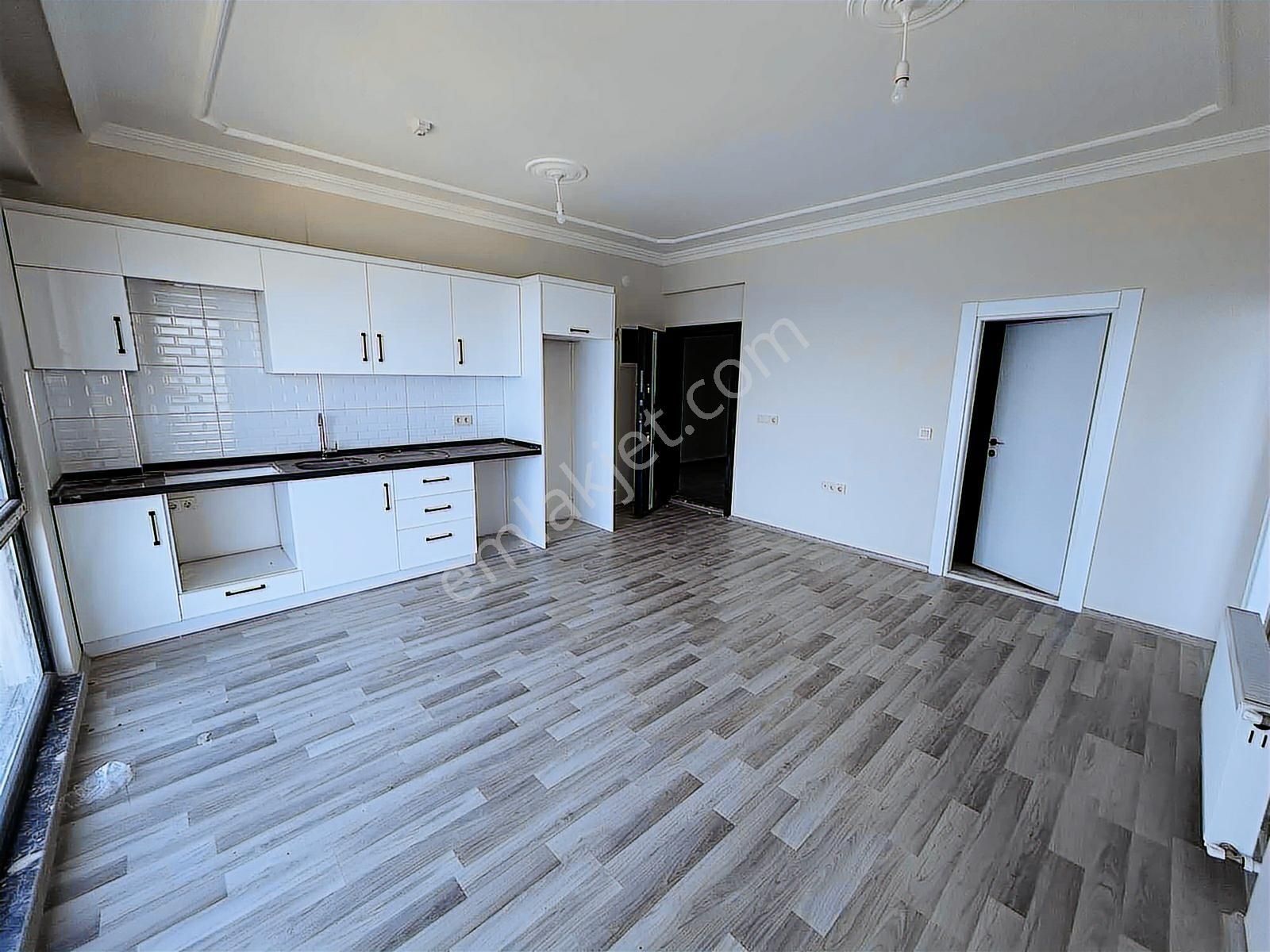 Altın Emlak Trabzonda Satılık 1+1 Daire - Görsel 2