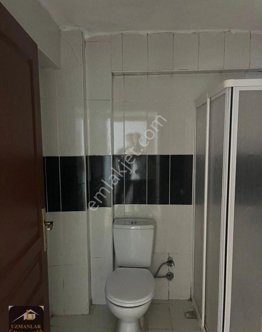 Alsancak Mahallesinde Asansörlü Kiralık 3+1 Daire - Görsel 8