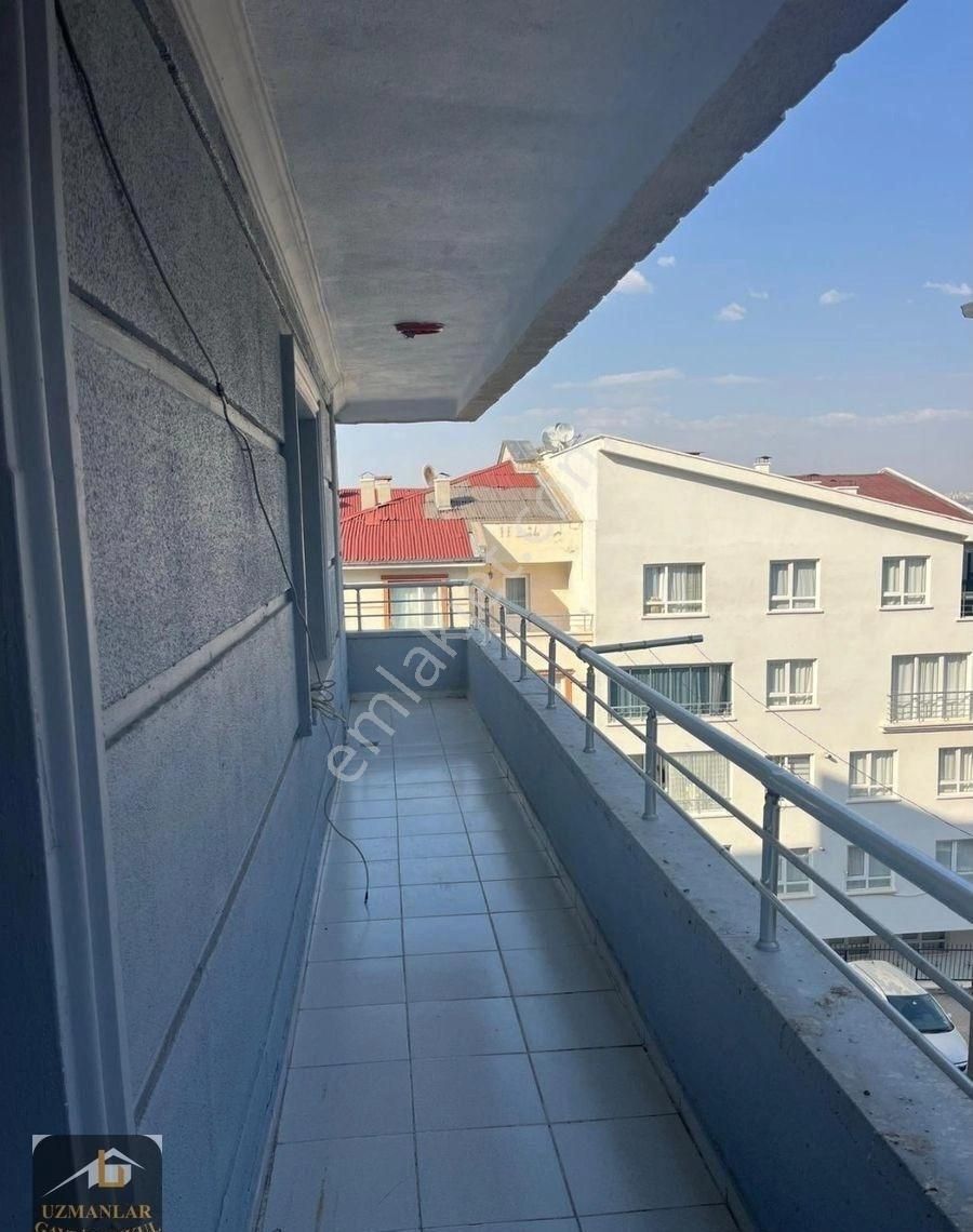 Alsancak Mahallesinde Asansörlü Kiralık 3+1 Daire - Görsel 7