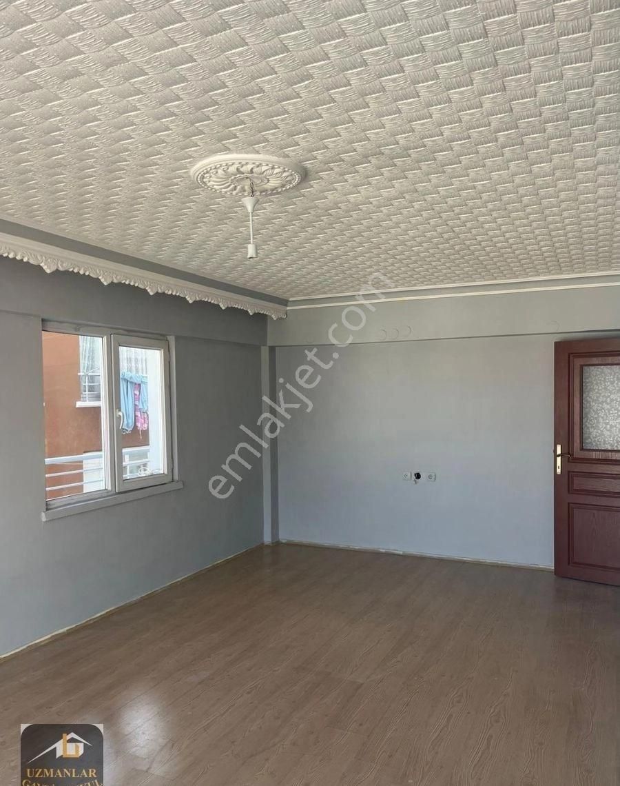 Alsancak Mahallesinde Asansörlü Kiralık 3+1 Daire - Görsel 4