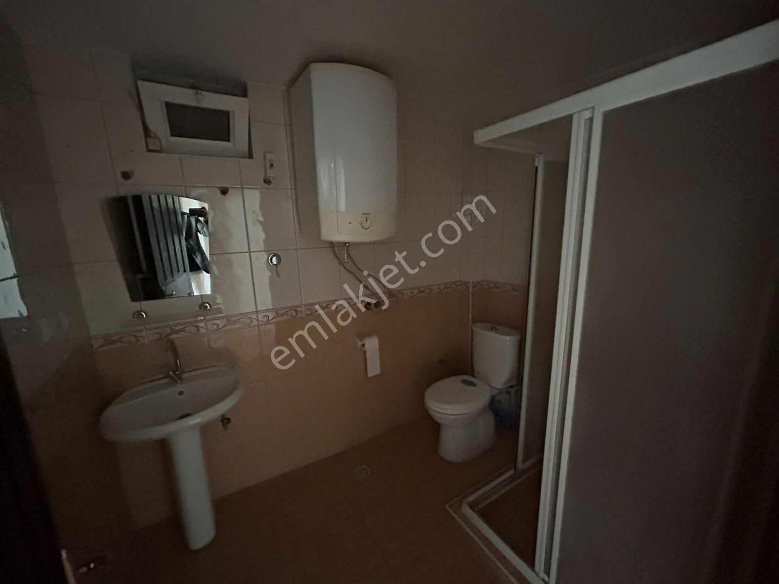 Altın Emlak Trabzon Toklu Mahallesinde Kiralık Daire - Görsel 14