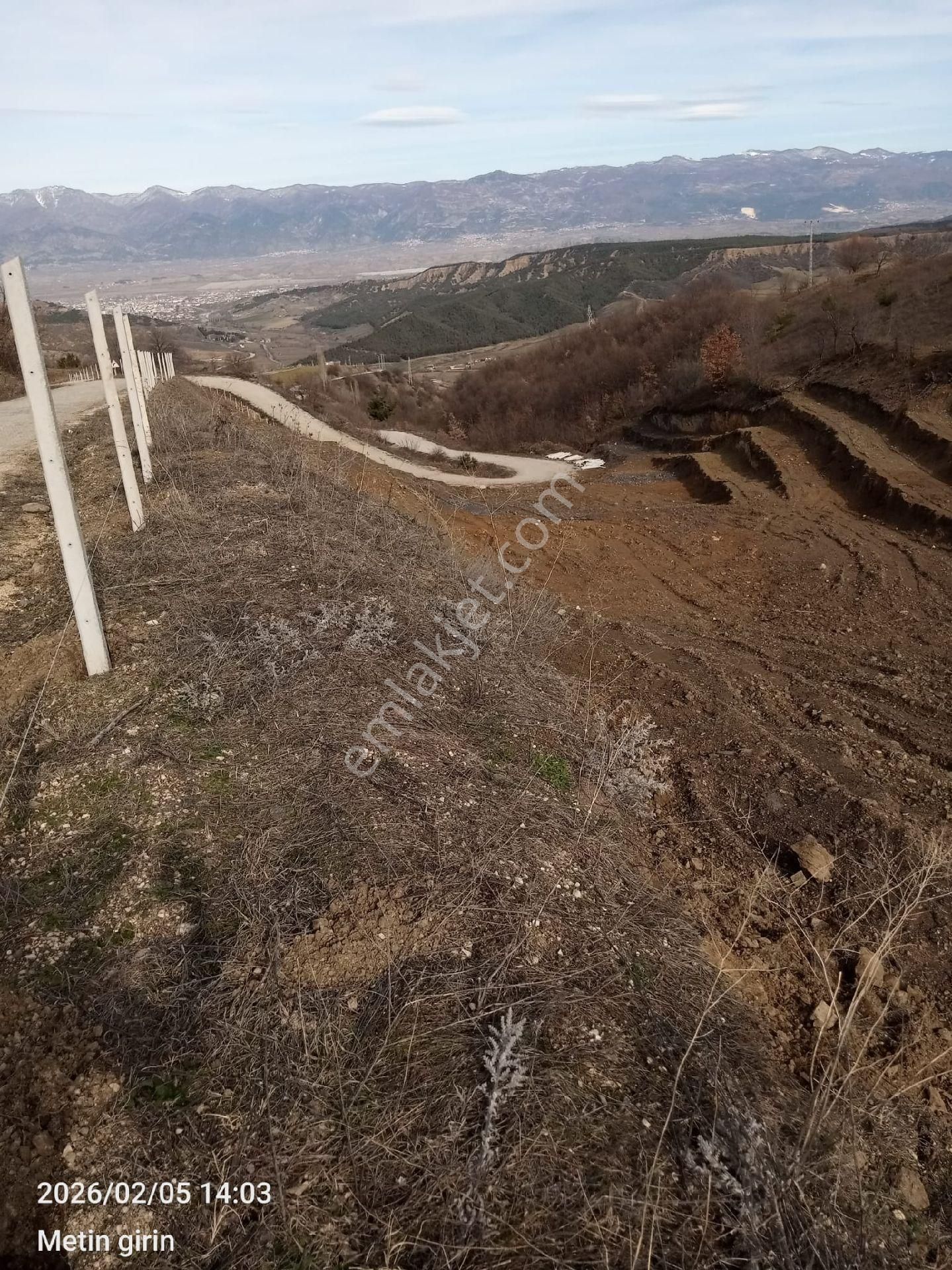 11 Dönüm Mükemmel Konumda Fırsat Arazi - Görsel 2