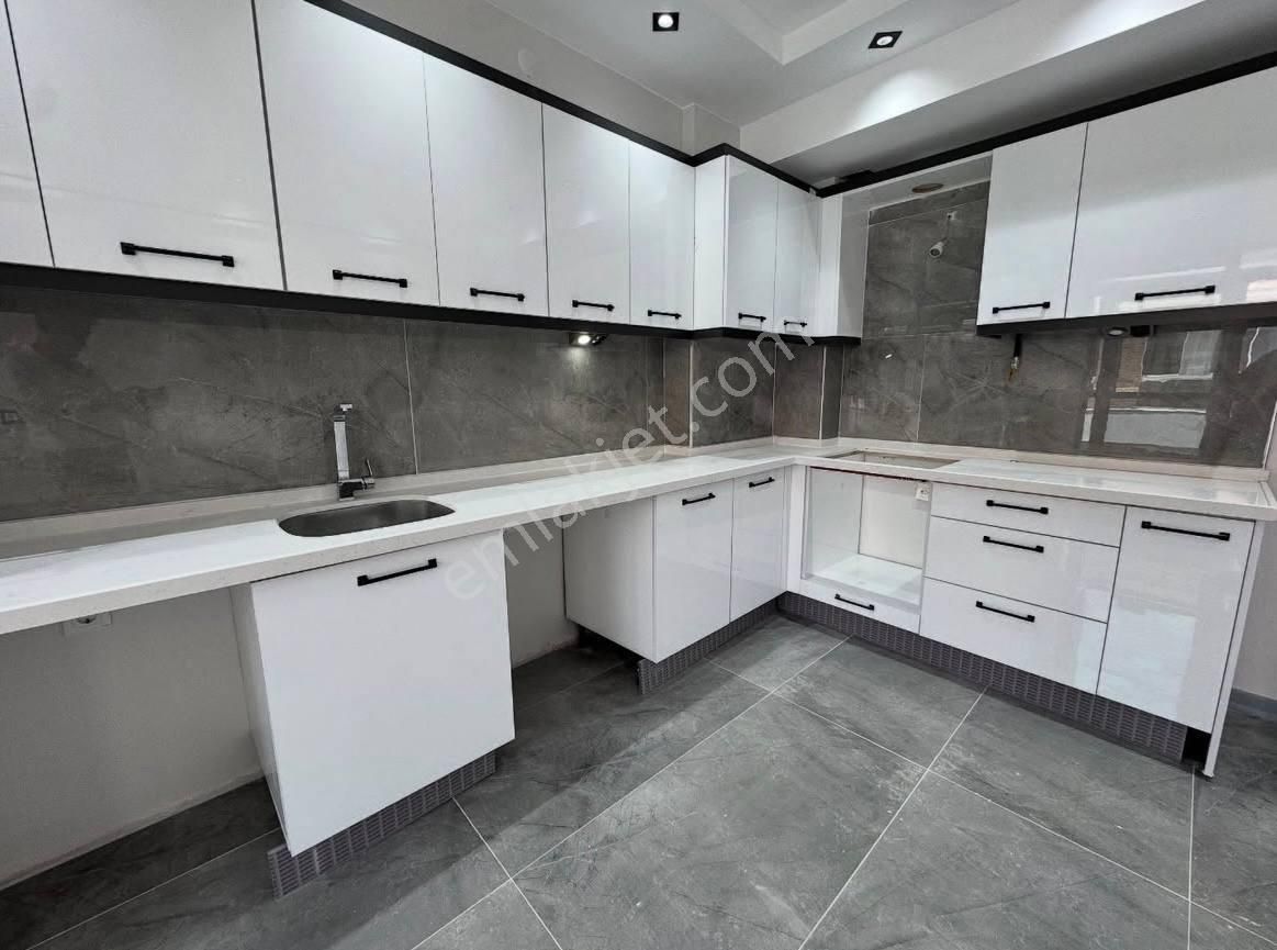 Kadıköy Eğitim Mah Kiralık 2+1 Daire ✔️detaylar Açıklama'da