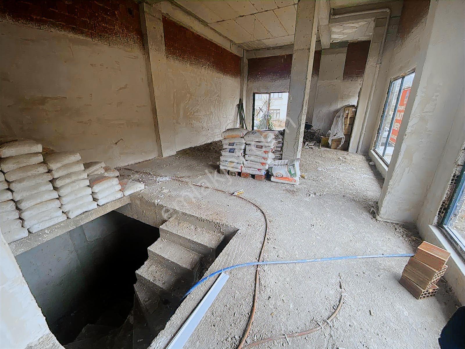 Altın Emlak Hopa Sundurada 160 M2 Satılık Dükkan - Görsel 6