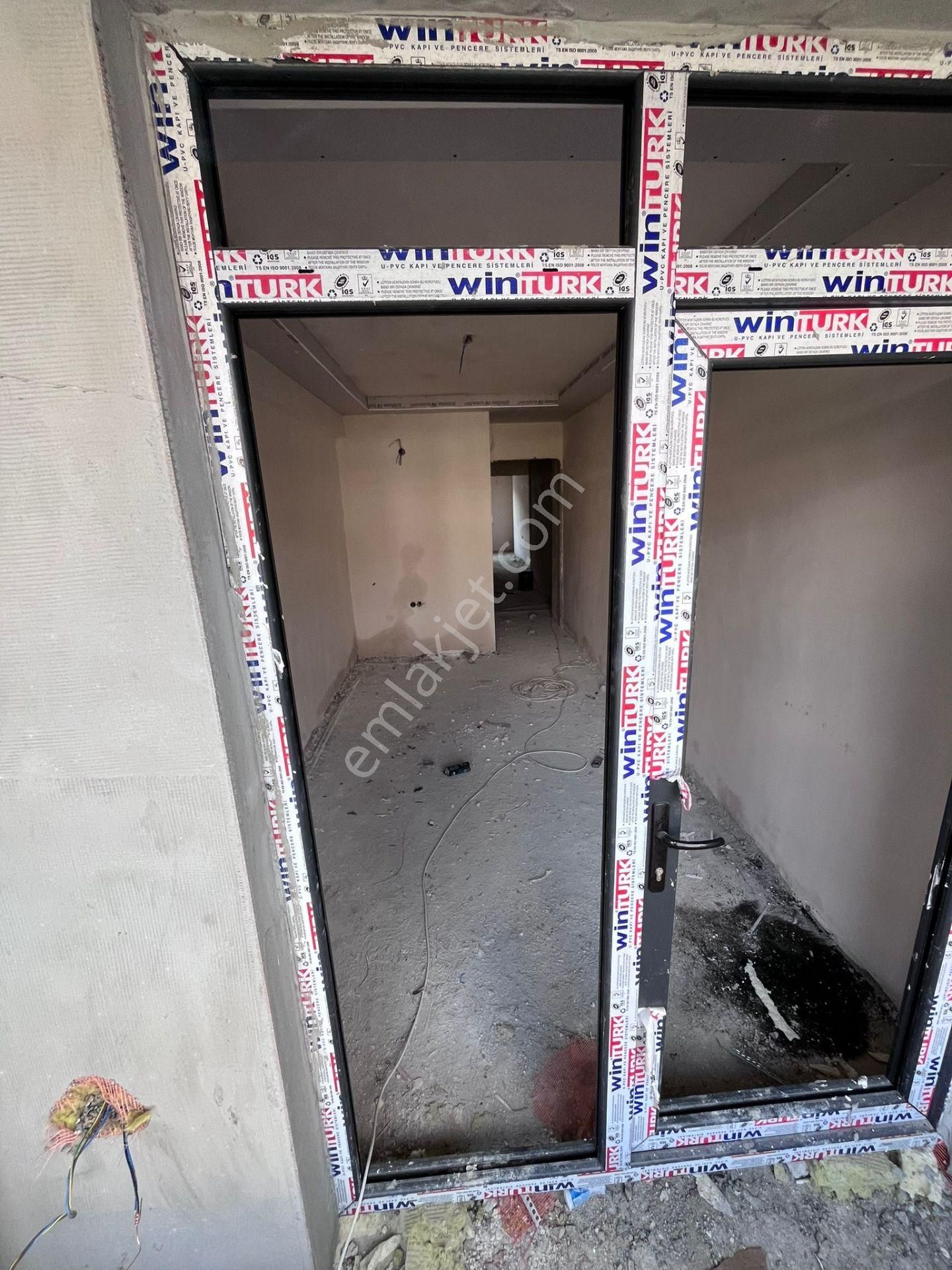 Elmas Emlaktan 71 Evlerde Satılık 1+1 - Görsel 6