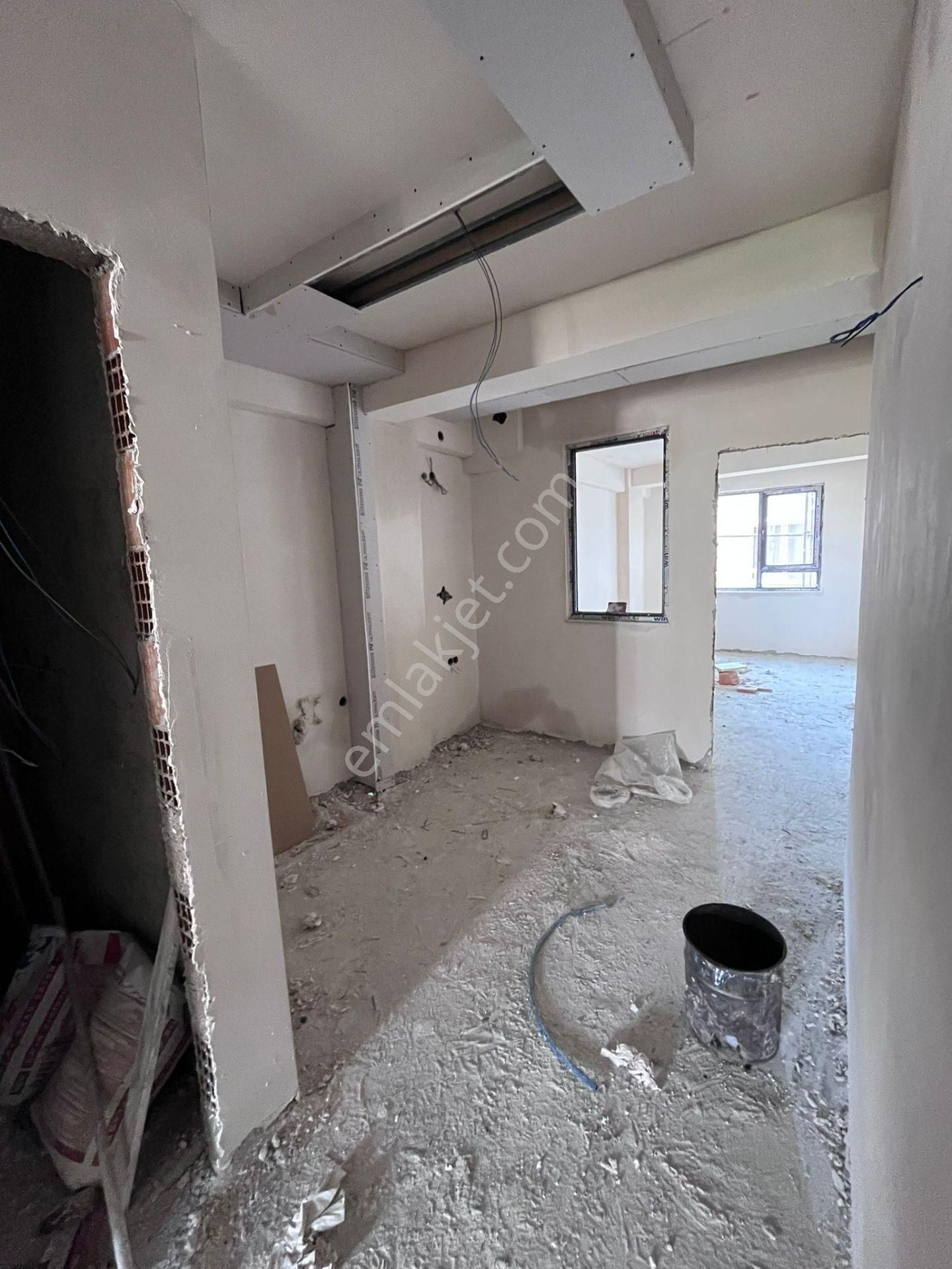 Elmas Emlaktan 71 Evlerde Satılık 1+1 - Görsel 5