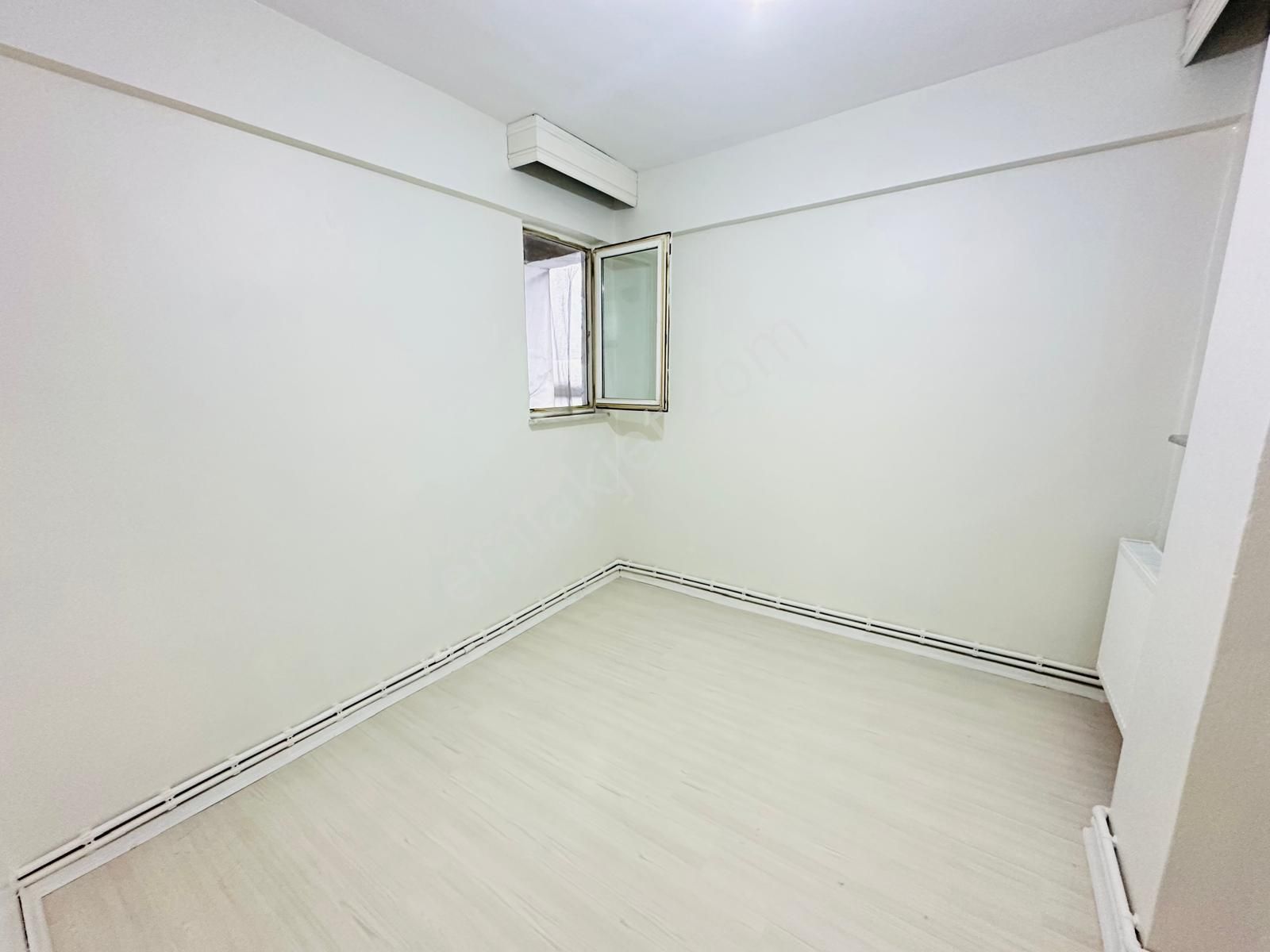 Has Seba'dan Sefaköy Merkezde Taşkasaba Yakın 3+1 120m2 3.katt - Görsel 26