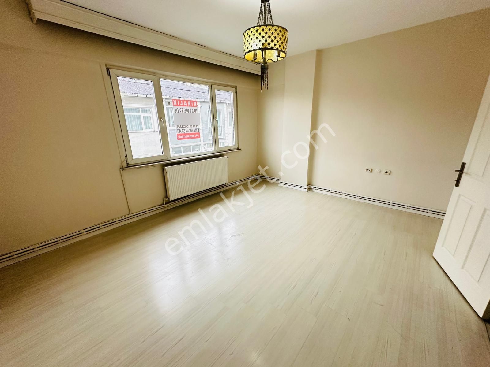 Has Seba'dan Sefaköy Merkezde Taşkasaba Yakın 3+1 120m2 3.katt - Görsel 3