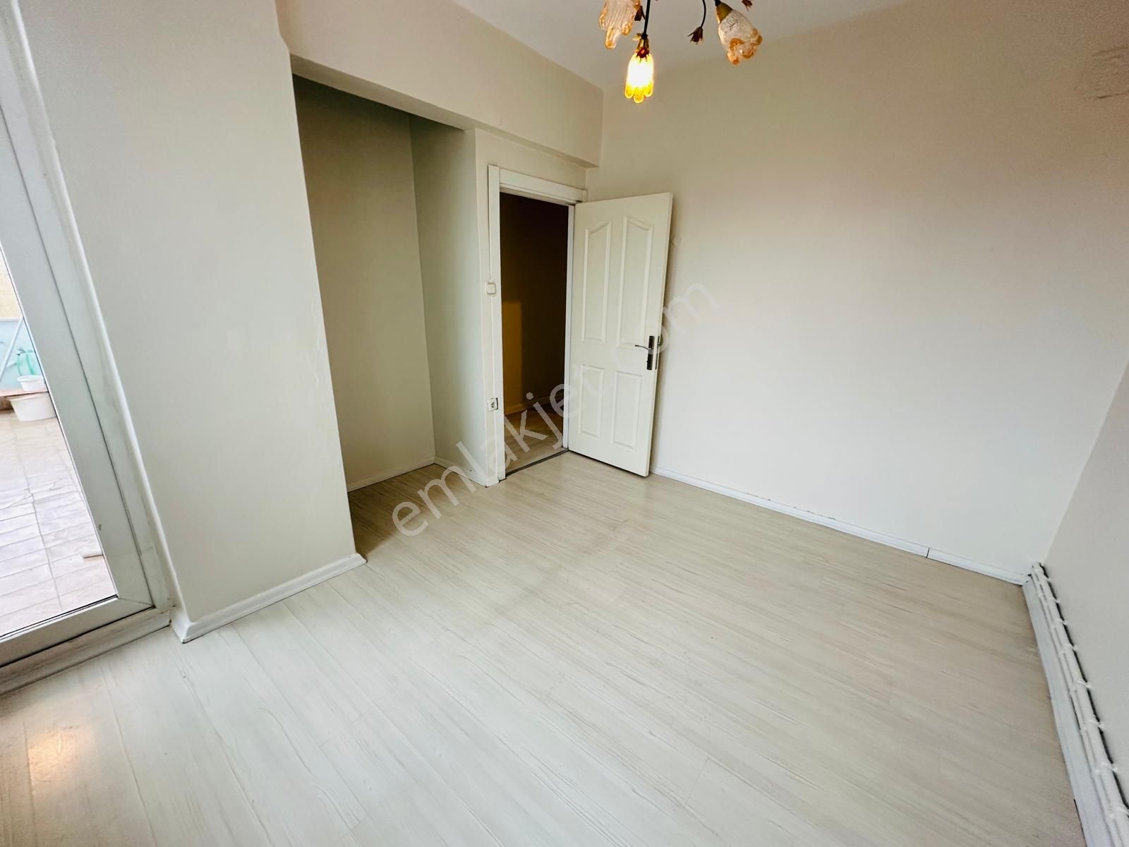 Has Seba'dan Sefaköy Merkezde Taşkasaba Yakın 3+1 120m2 3.katt - Görsel 24