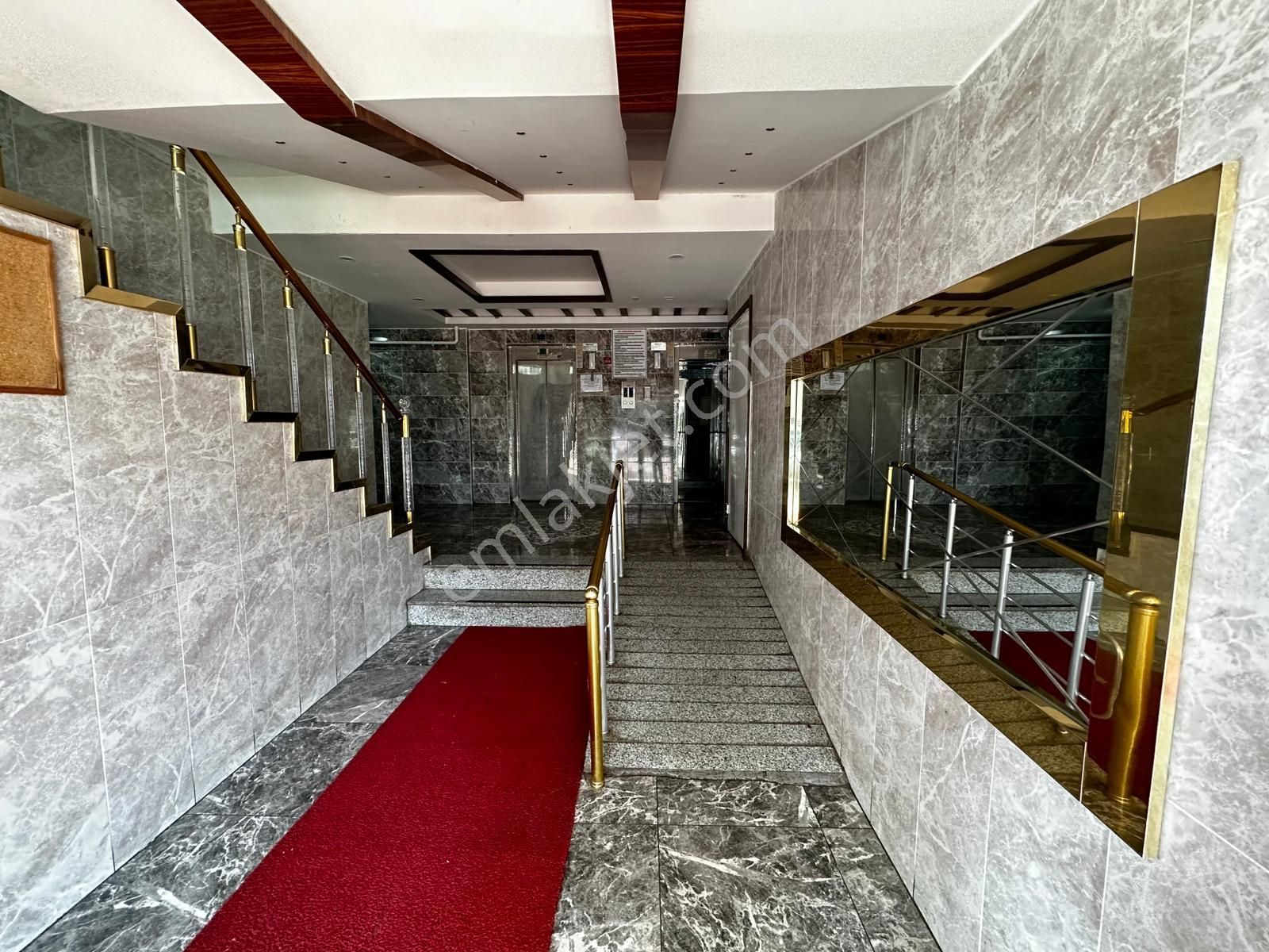 Aksoy'dan Kent Meydanı Civarı 4+1 Acil Satılık Fırsat Daire - Görsel 27
