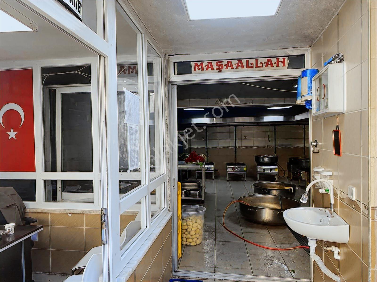 Altın Emlak Rize Merkez Tophanede 130m2 Satılık Dükkan - Görsel 11