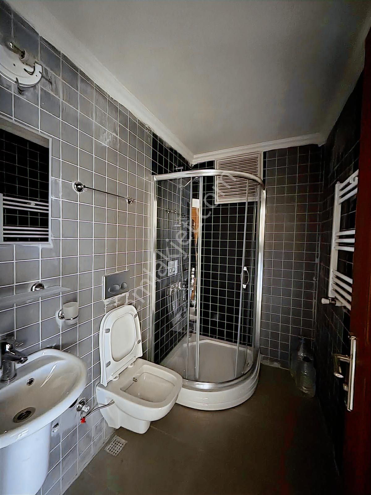 Altın Emlak Trabzon Kaşüstünde Satılık 3+1 Deniz Manzaralı Daire - Görsel 3