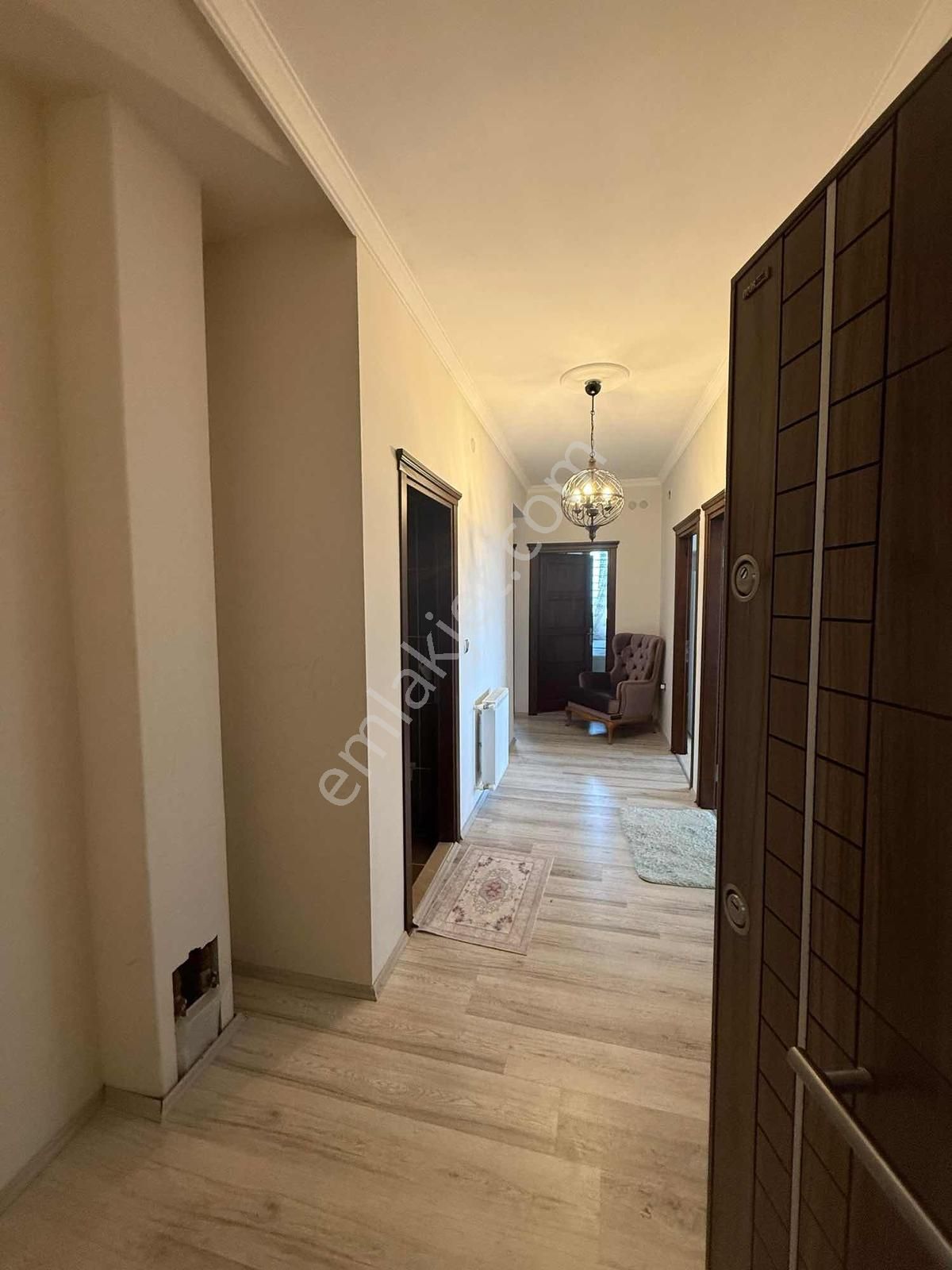 Altın Emlak Trabzonda Satılık 3+1 Fırsat Daire - Görsel 29