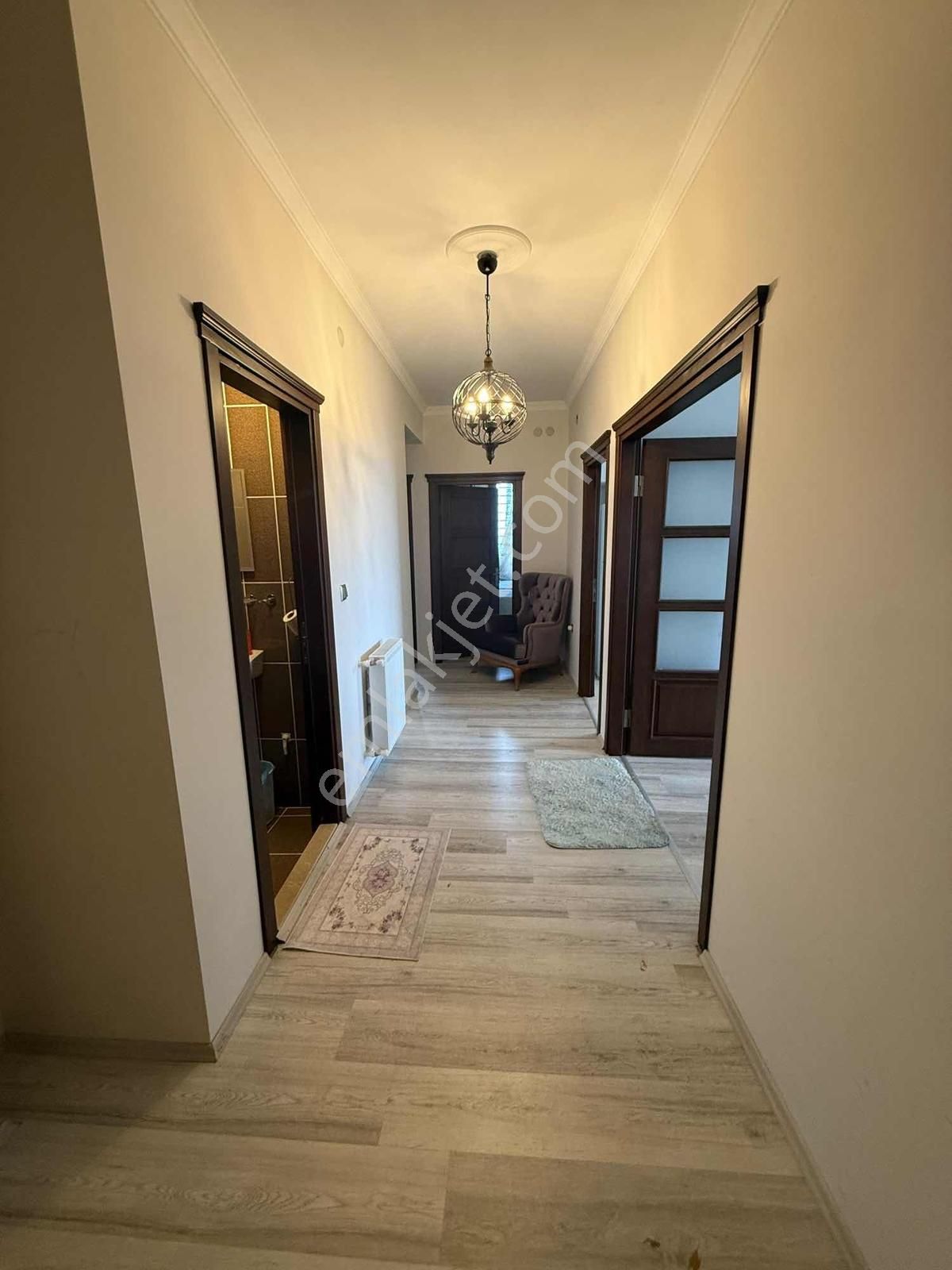 Altın Emlak Trabzonda Satılık 3+1 Fırsat Daire - Görsel 5