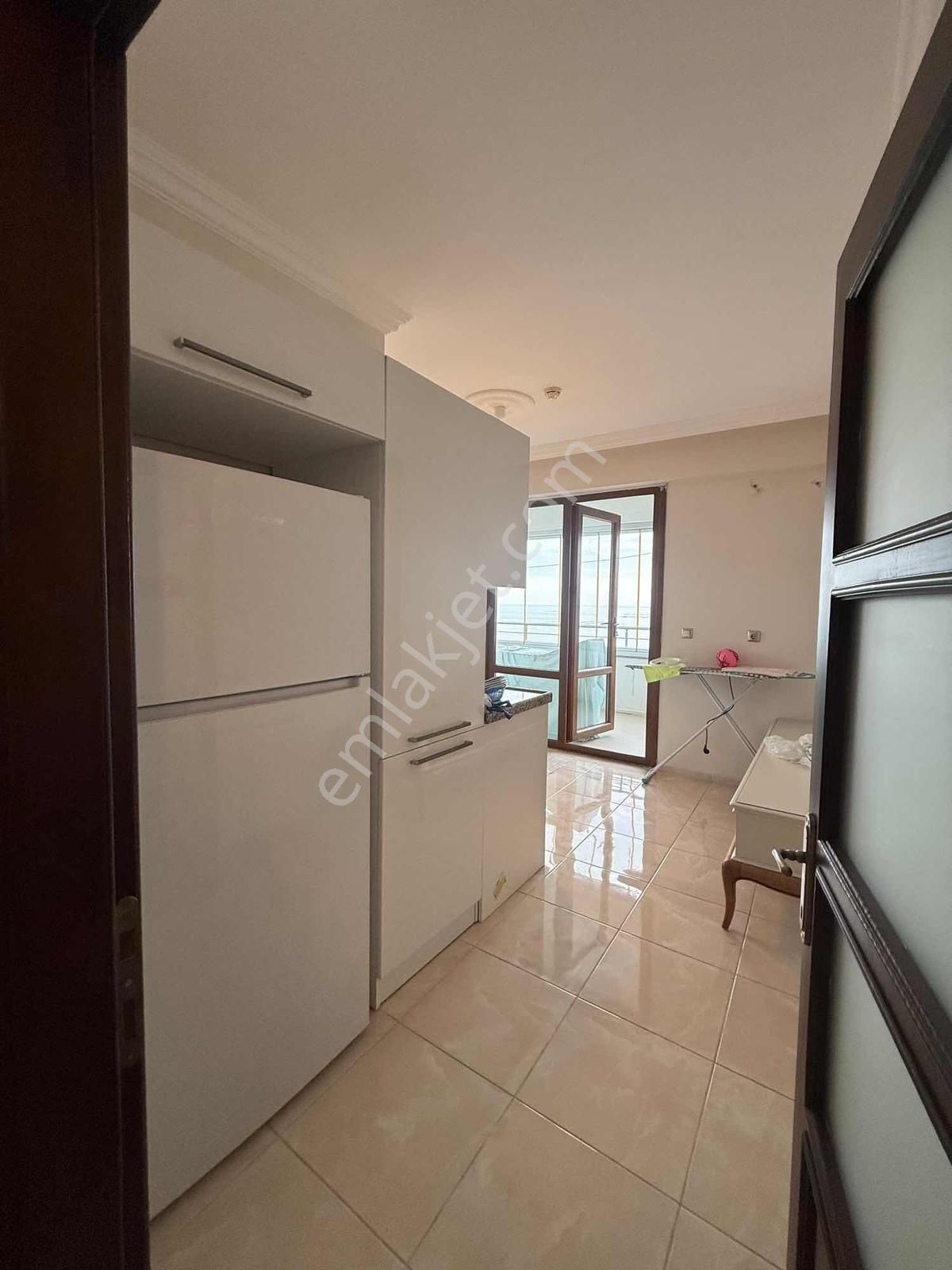 Altın Emlak Trabzonda Satılık 3+1 Fırsat Daire - Görsel 13