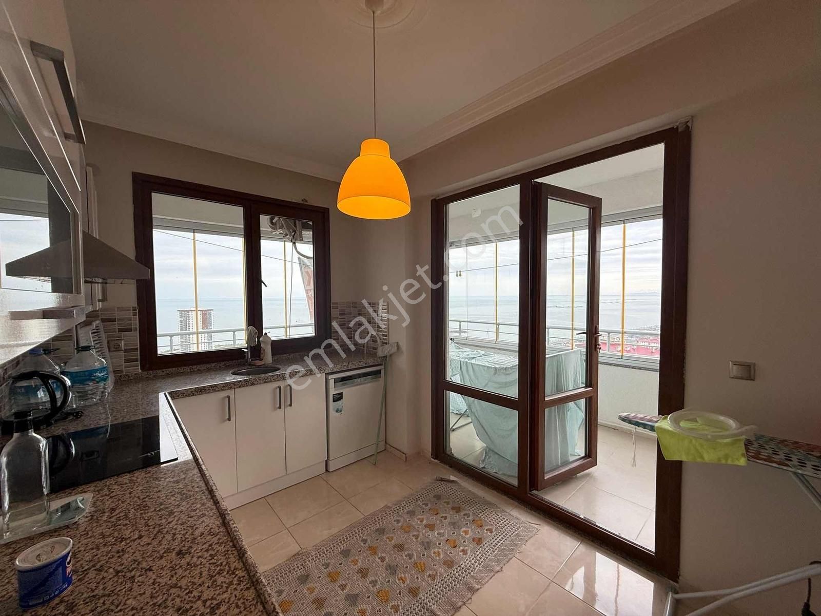 Altın Emlak Trabzonda Satılık 3+1 Fırsat Daire - Görsel 27