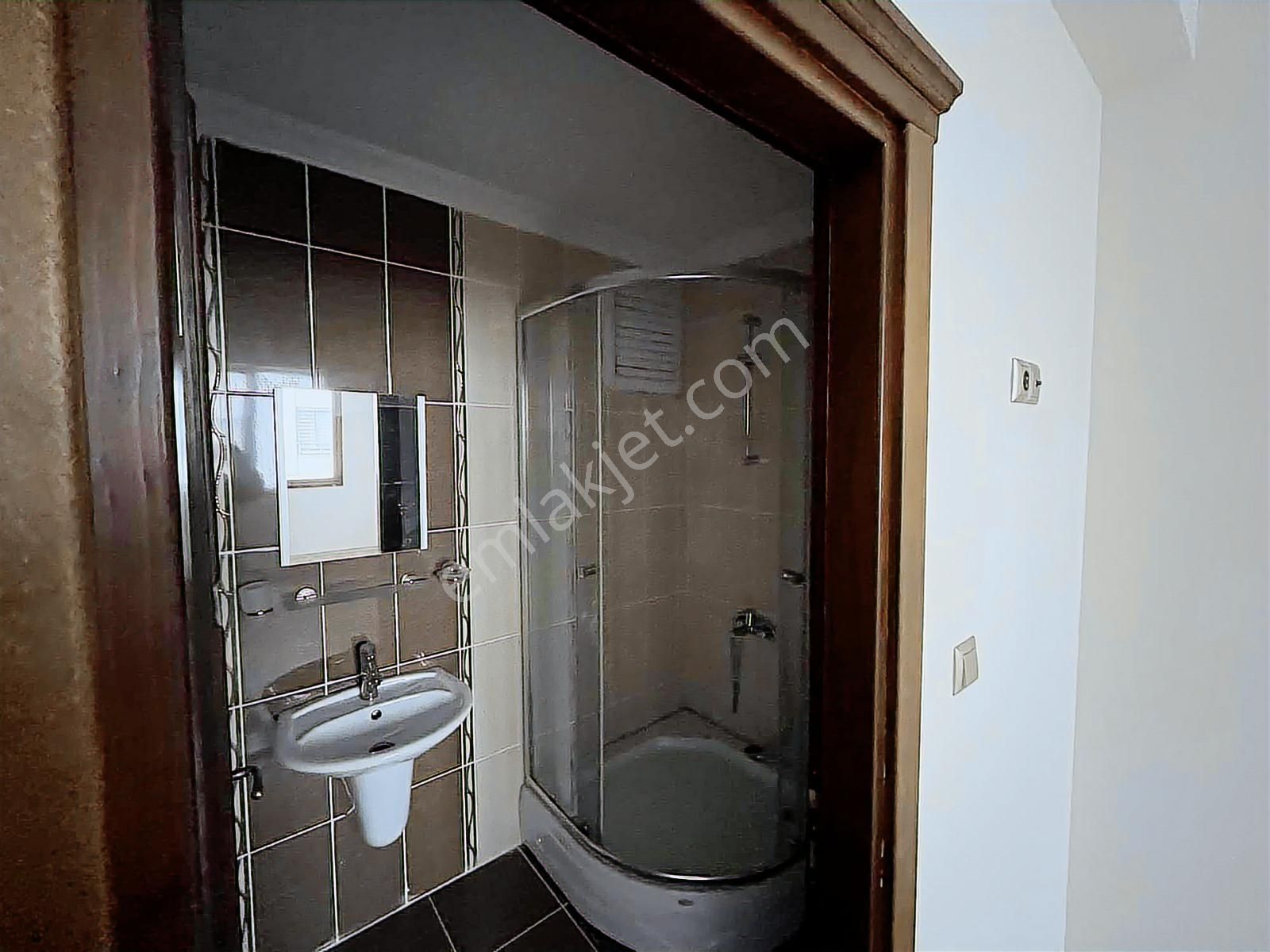 Altın Emlaktan Yomra Da Satılık 4+1 Daire - Görsel 10