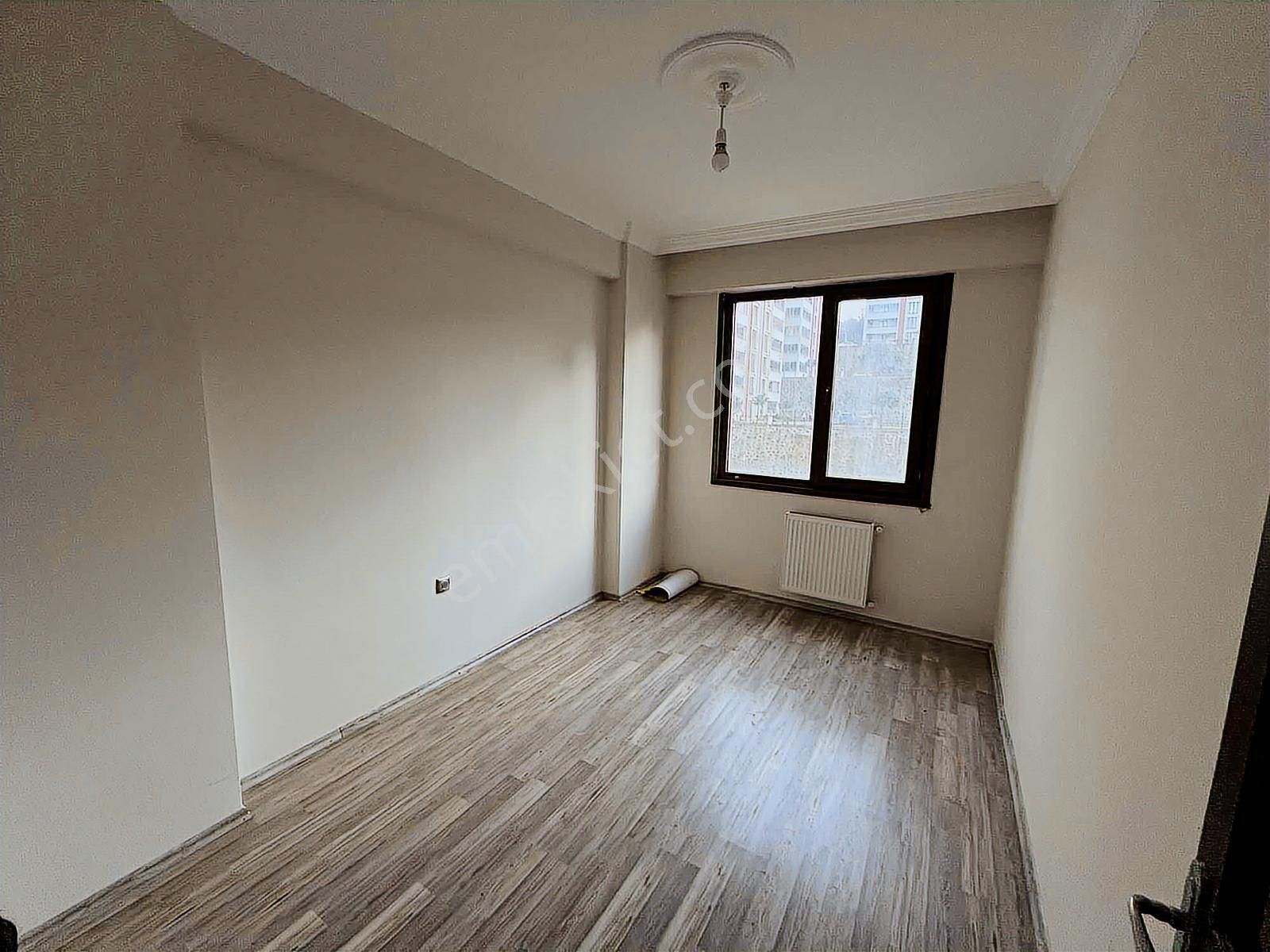 Altın Emlaktan Yomra Da Satılık 4+1 Daire - Görsel 16