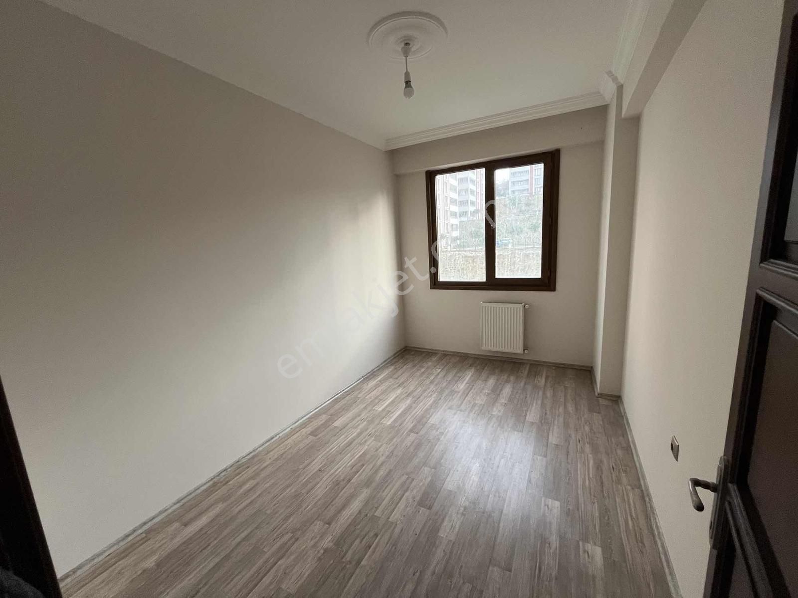 Altın Emlaktan Yomra Da Satılık 4+1 Daire - Görsel 5