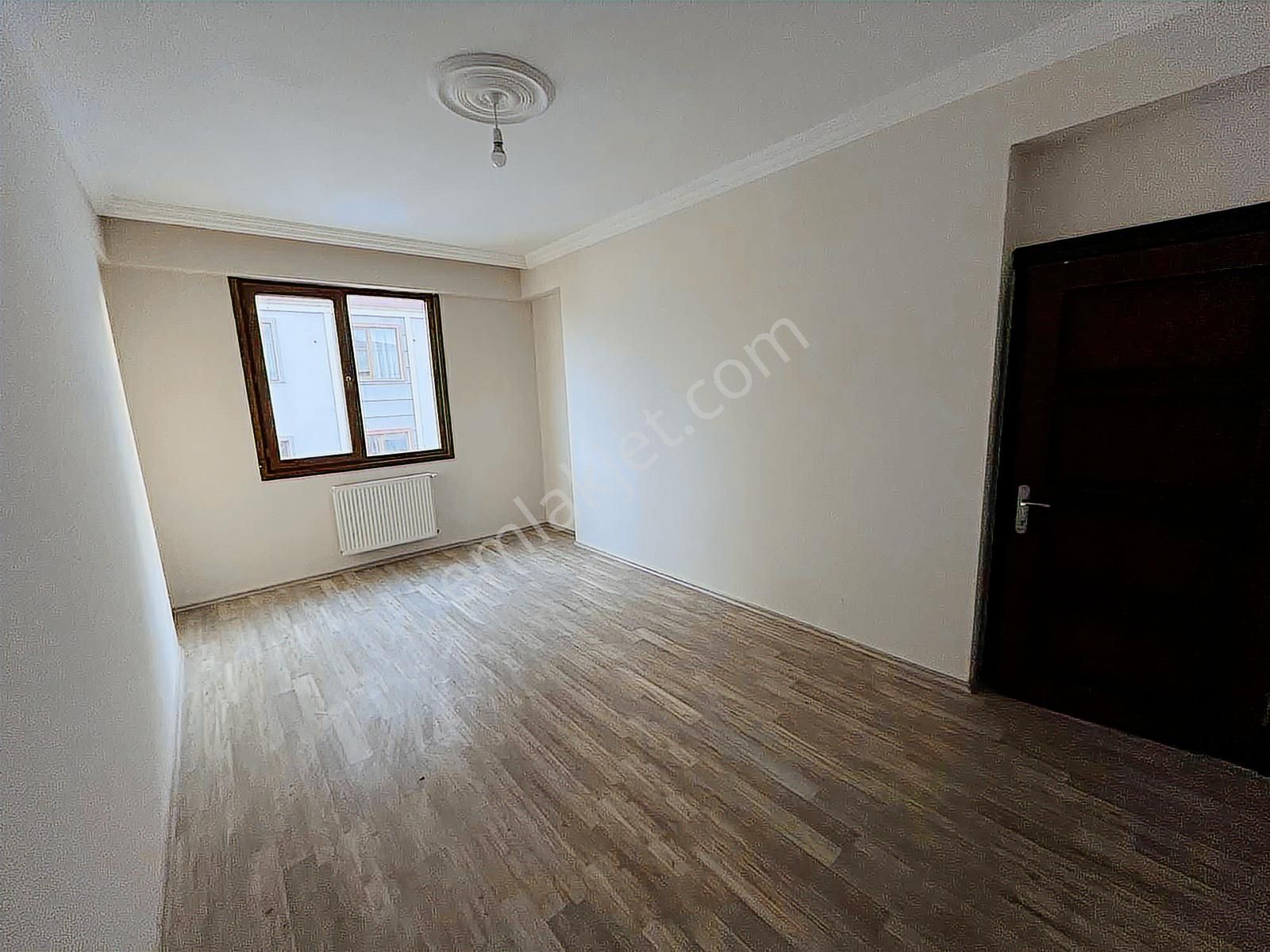 Altın Emlaktan Yomra Da Deniz Manzaralı 3+1 Daire - Görsel 10