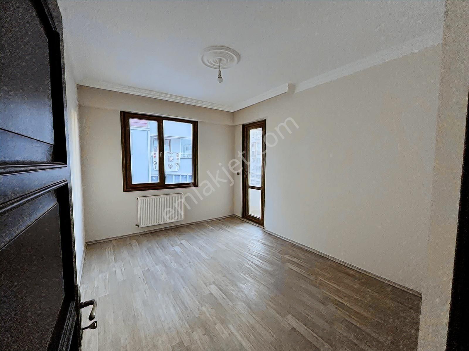 Altın Emlaktan Yomra Da Deniz Manzaralı 3+1 Daire - Görsel 2