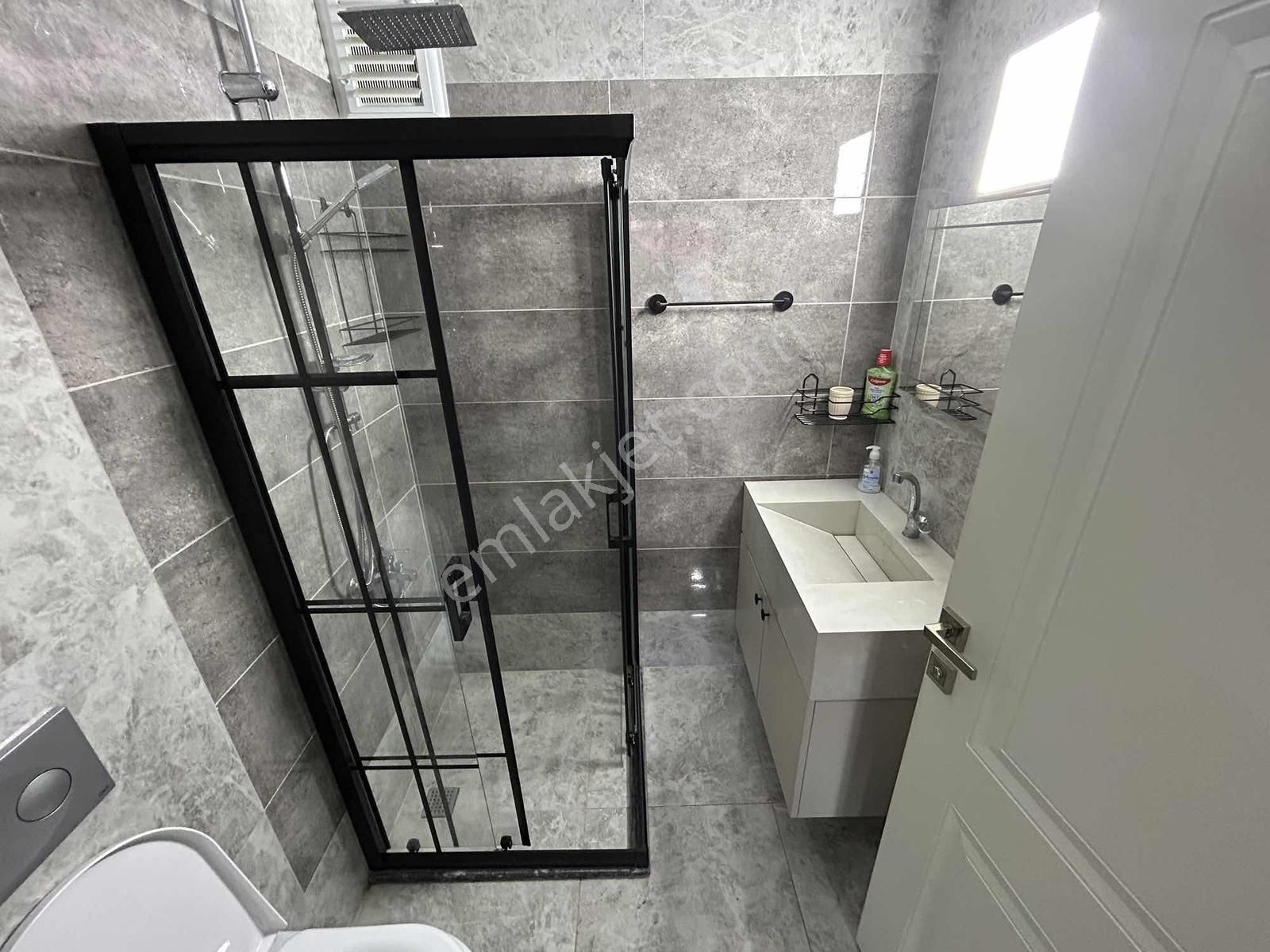 Altın Emlak Trabzon Yomrada Eşyalı Satılık 3+1 Rezidans Daire - Görsel 11