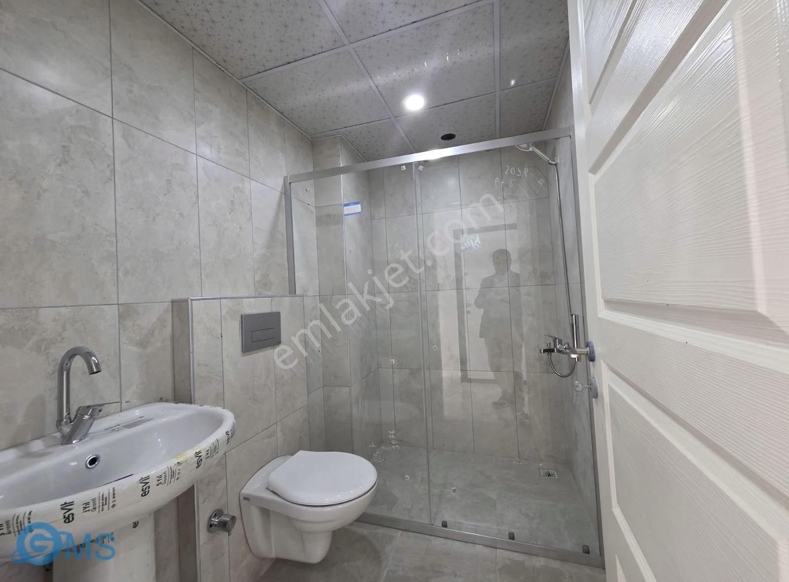 F.çakmak Mah.de 2+1 Sıfır İskanlı Tranvaya Yakın Arakat - Görsel 9