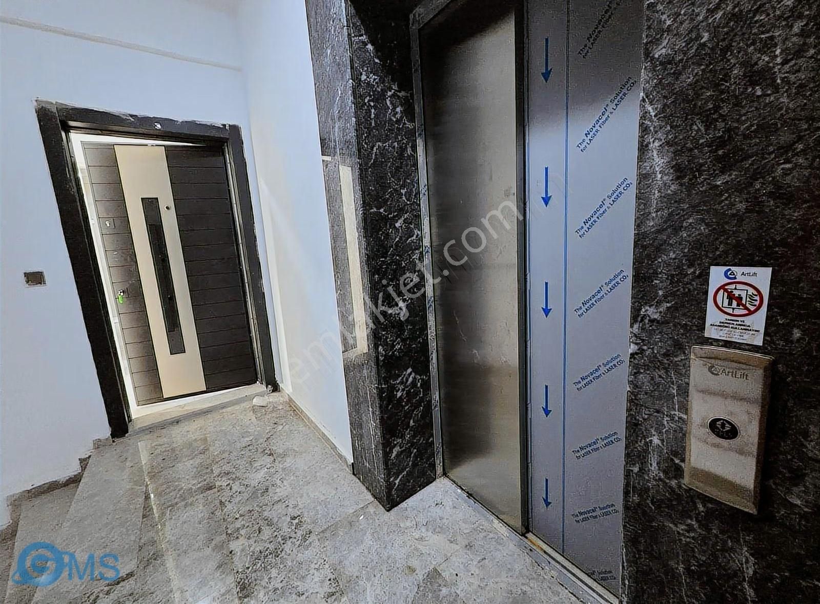 F.çakmak Mah.de 2+1 Sıfır İskanlı Tranvaya Yakın Arakat - Görsel 19