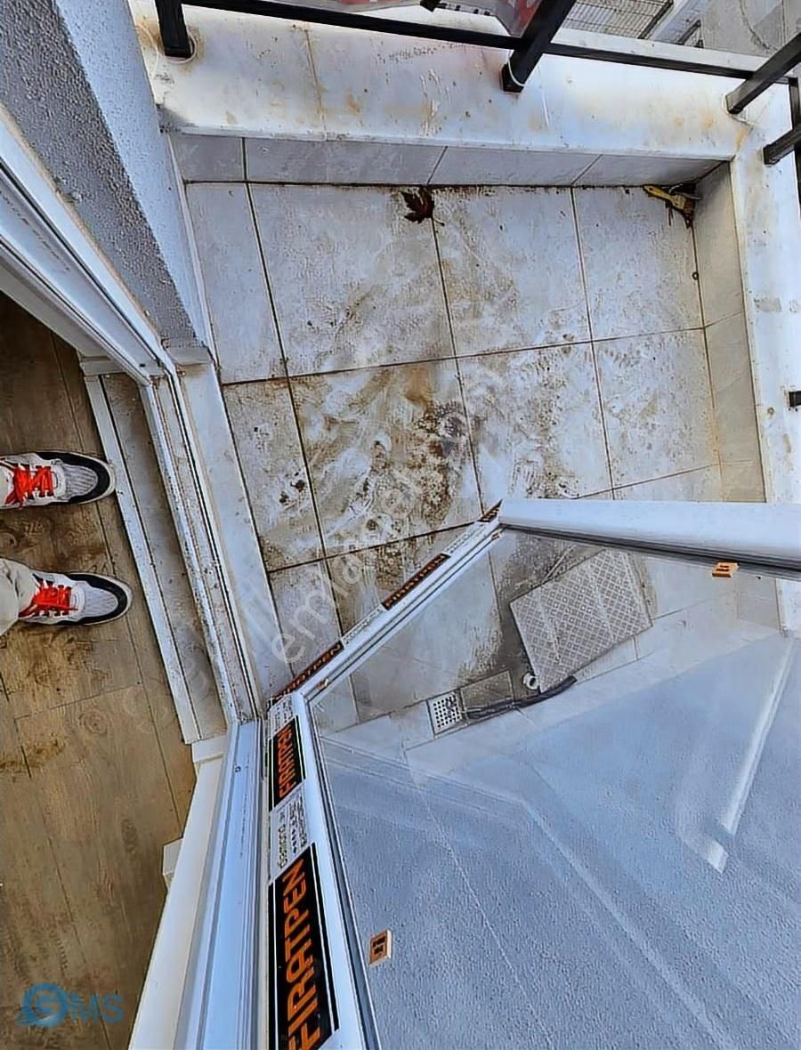 F.çakmak Mah.de 2+1 Sıfır İskanlı Tranvaya Yakın Arakat - Görsel 2