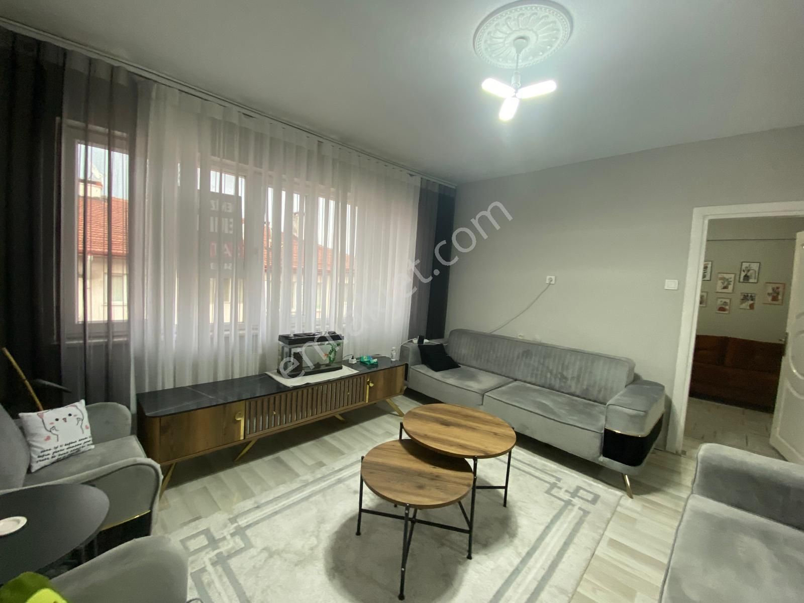 Deniz Yiğit'ten Meydan Mahallesinde Merkezde Satılık 2+1 Daire Full Yapılı Bakımlı - Görsel 7