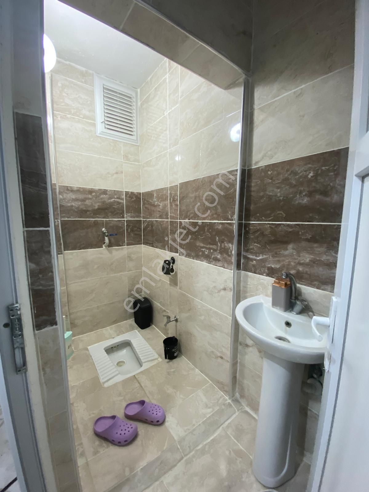 Deniz Yiğit'ten Meydan Mahallesinde Merkezde Satılık 2+1 Daire Full Yapılı Bakımlı - Görsel 23