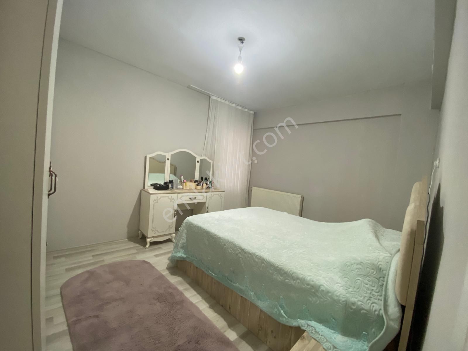 Deniz Yiğit'ten Meydan Mahallesinde Merkezde Satılık 2+1 Daire Full Yapılı Bakımlı - Görsel 11