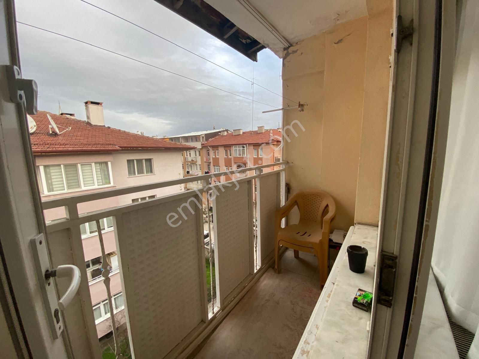 Deniz Yiğit'ten Meydan Mahallesinde Merkezde Satılık 2+1 Daire Full Yapılı Bakımlı - Görsel 14