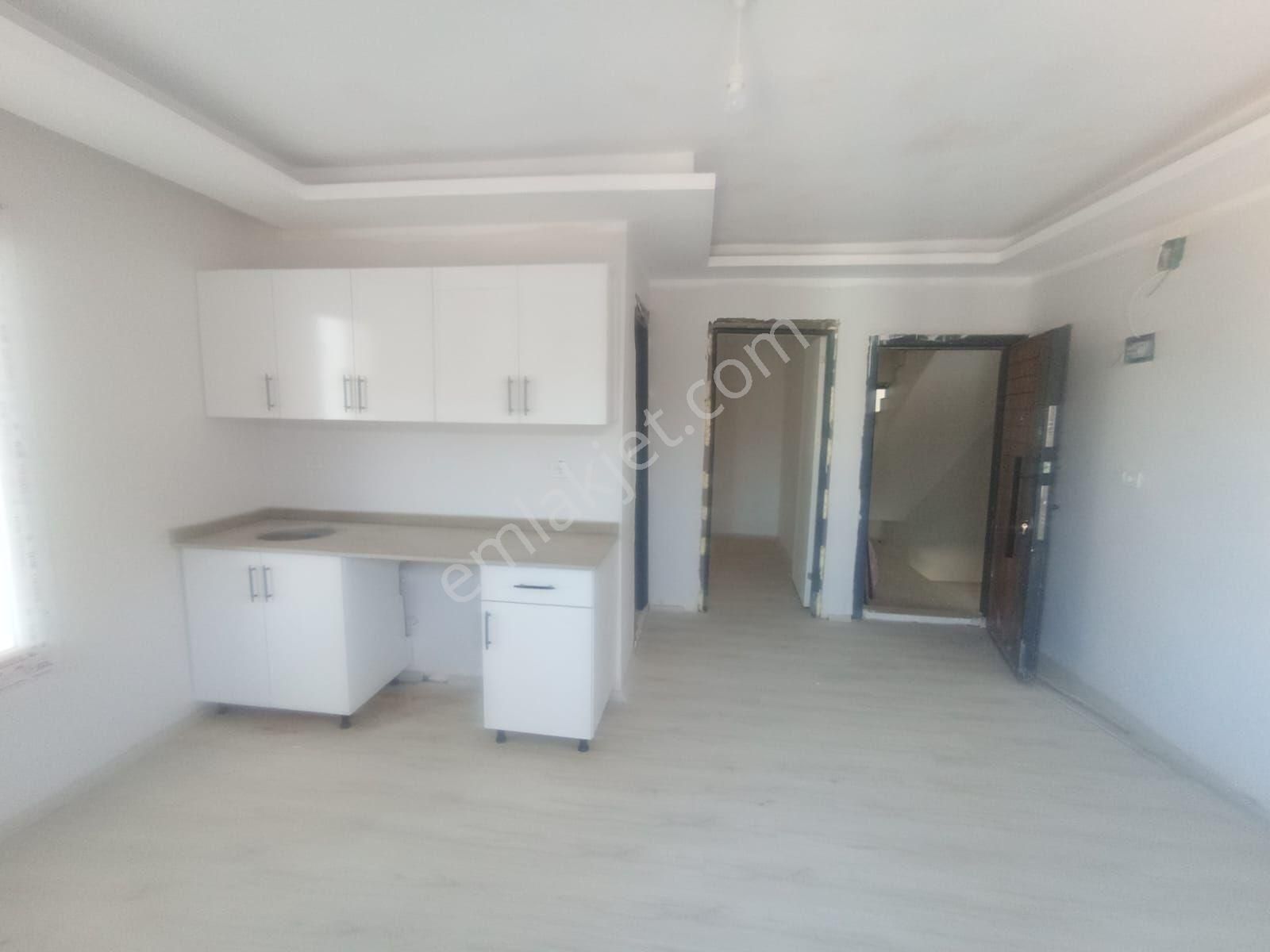 Güney Kentde Satılık 1+1 Sutud