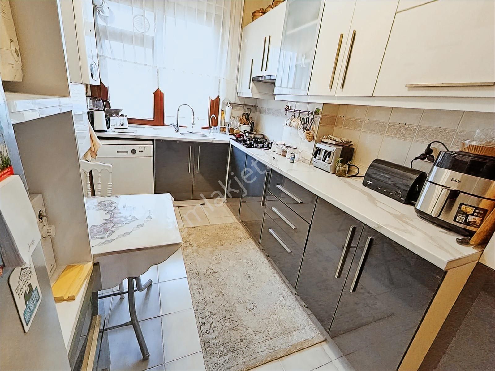 Tek Yetkili Turyap'tan Minibüs'e İlk Sokakta Teraslı Dubleks 4+1 - Görsel 21